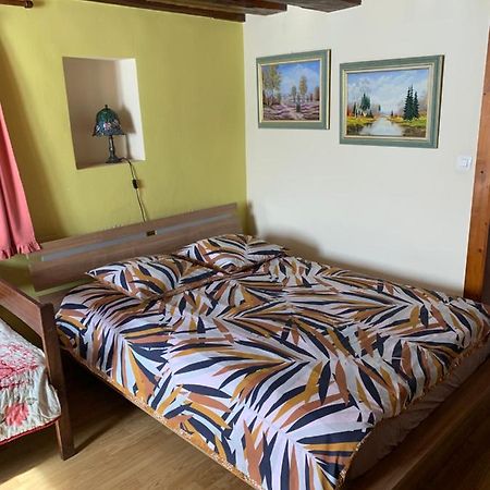 Appartement Style Rustique Urbes Экстерьер фото